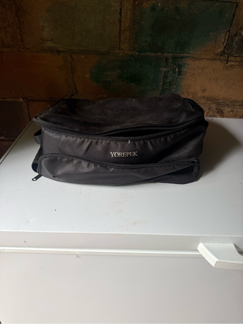 Yorepek Black Travel golf shoe and Toiletry Bag for Men